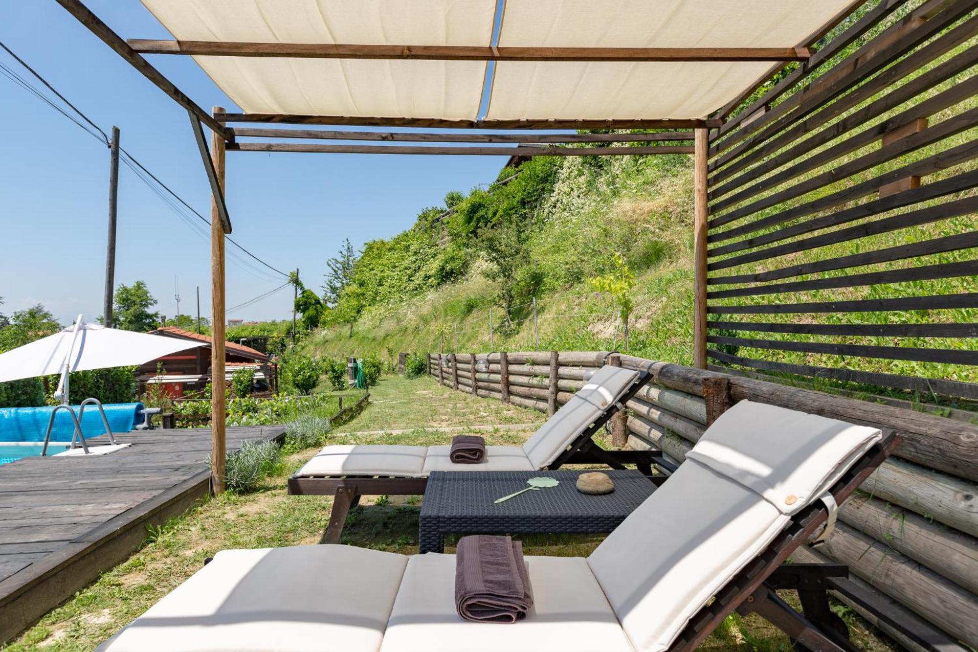 Bed and Breakfast La Tana Dello Scoiattolo - Adults Only Murazzano  Екстер'єр фото