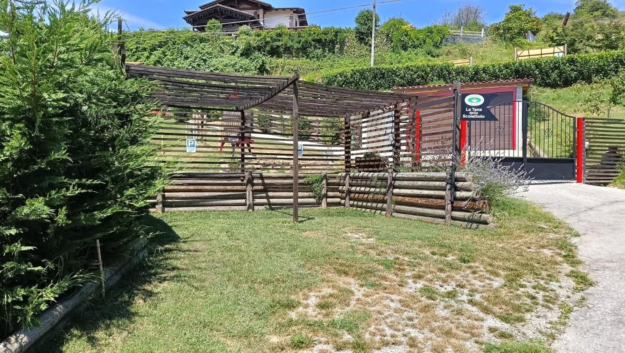 Bed and Breakfast La Tana Dello Scoiattolo - Adults Only Murazzano  Екстер'єр фото